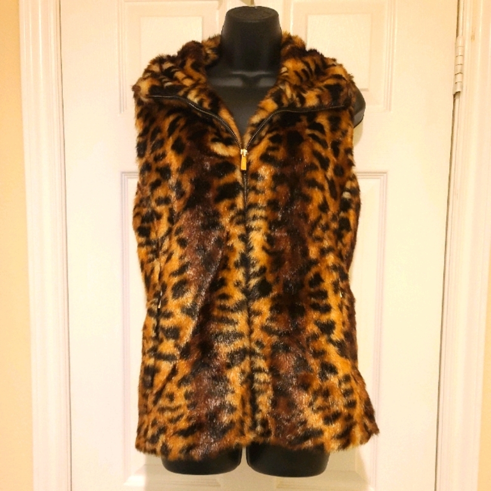 Faux Fir Zip up Vest
